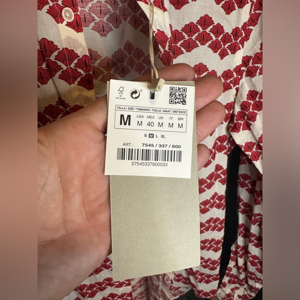 Zara red fan print button down size medium new with tags​ - Picture 6 of 10